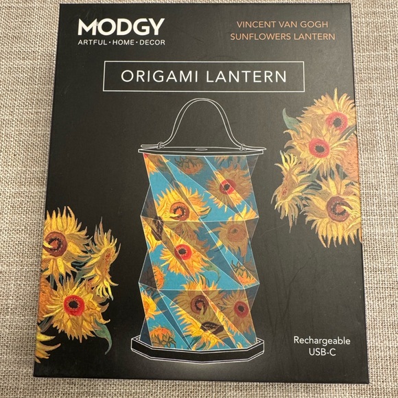 NWT Modgy Origami Lantern with Van Gogh Sunflowers Design - Picture 1 of 4